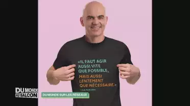 Du monde sur les réseaux sociaux