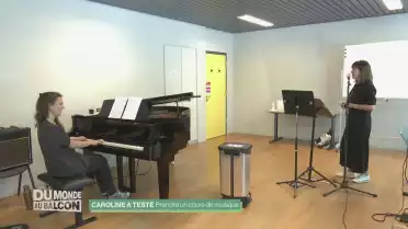 Caroline a testé les cours de musique à l&#039;EJMA