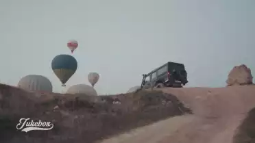 Kim de The Amber Unit