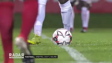 Se préparent sur le terrain A...