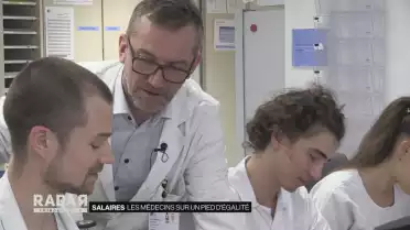 Égalité salariale pour les médecins