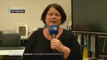 La deuxième vague de plein fouet