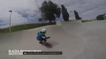 Il a dix ans et skate depuis trois ans