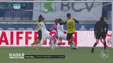 Froide première à la Tuilière