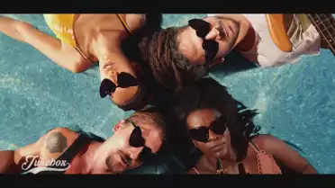 Blue Paradise de Sury