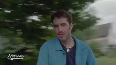 Young Man Alive de Benjamin Amaru