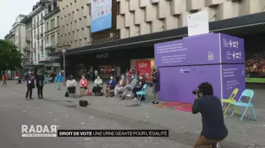 Une urne géante pour l&#039;égalité