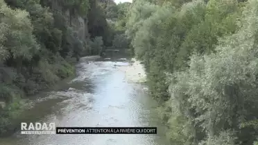 Attention à la rivière qui dort