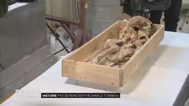 Pas de Reine Berthe dans le tombeau