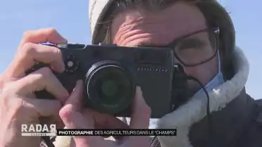 Des agriculteurs dans le &quot;champs&quot; d&#039;un photographe