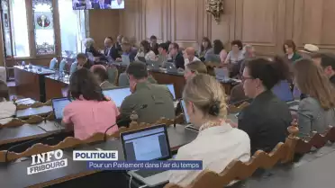 Pour un Parlement dans l&#039;air du temps
