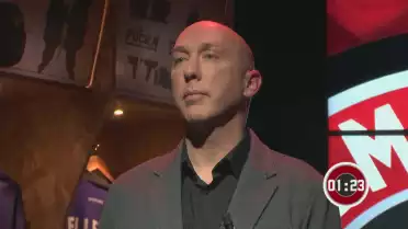 2 minutes de pénalité pour John Fust
