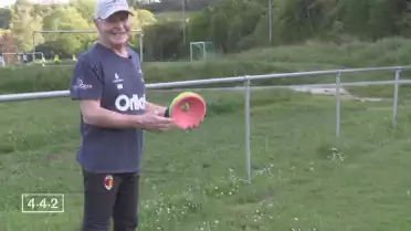 Un club qui tient sa mascotte