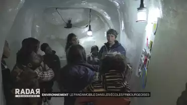 Le Pandamobile dans les écoles fribourgeoises