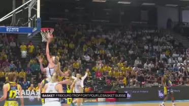 Fribourg reine du basket