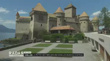Des petites histoires gravées sur les murs du château