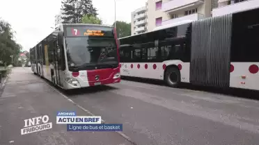 Ligne de bus et basket-ball
