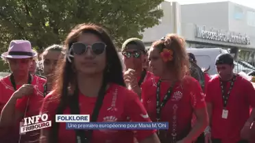 Un groupe de l&#039;île de Pâques aux RFI
