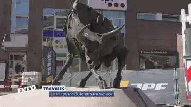 Le taureau de Bulle retrouve sa place