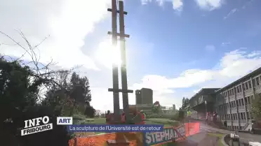 La sculpture de l&#039;Université est de retour