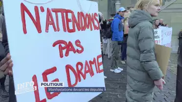 Manifestations devant les députés
