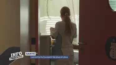 Les enfants toussent de plus en plus