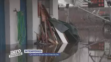 Les bords du lac de Neuchâtel sous l&#039;eau