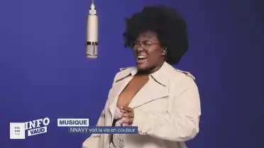NNAVY voit la vie en couleur