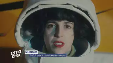 Louise Knobil, la fréquence basse comme univers