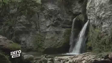 La Tine de Conflens se cache bien