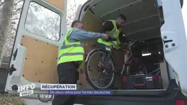 De vieux vélos pour former des jeunes