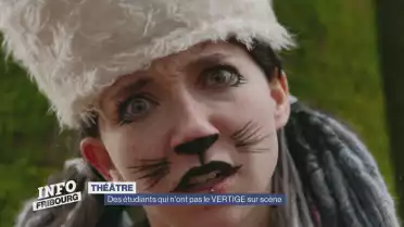Des étudiants qui n&#039;ont pas le VERTIGE sur scène