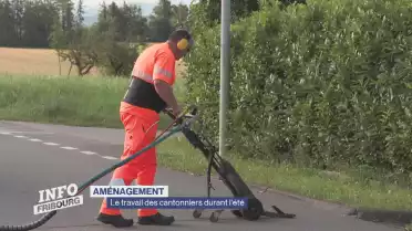Le travail des cantonniers durant l&#039;été