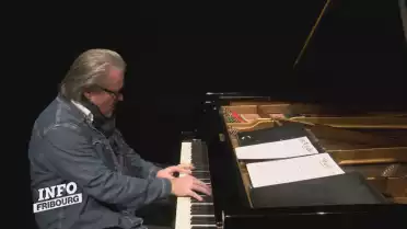 Les artistes sur scènes pour les 15 ans de Au coeur du Niger