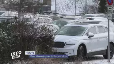 Gare à bien dégivrer toutes ses vitres!