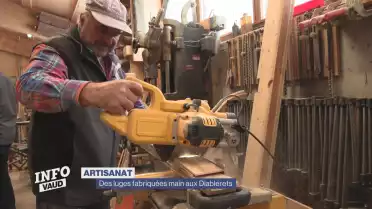 Des luges fabriquées main aux Diablerets