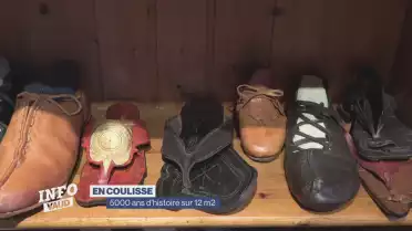 Quand chaussure et histoire se mêlent
