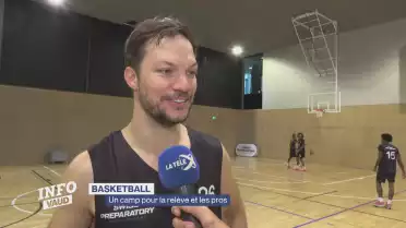 Un enfant de la région de retour