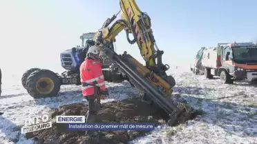 Installation du premier mât de mesure