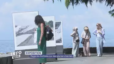 Regards d’artistes sur des glaciers bâchés