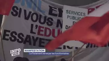 Le Parlement cerné par les fonctionnaires