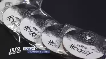 J-100 avant le championnat du monde de hockey