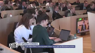 Enquête au parlement: les députées convoquées à leur tour.