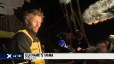 Voile : Bernard Stamm boucle son Vendée Globe