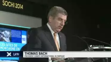 Thomas Bach reçoit les clefs du CIO