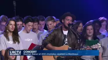 Bastian Baker sur scène avec 200 choristes