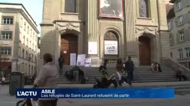 Les migrants de St-Laurent refusent de partir