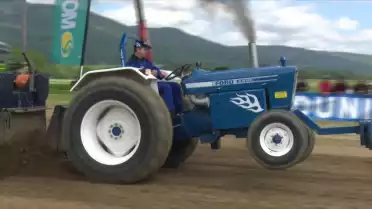 Tractor Pulling à Tranchepied