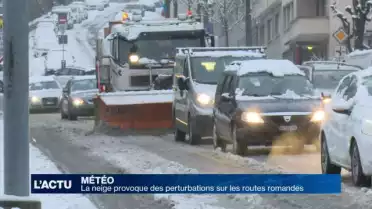 La neige provoque des perturbations sur les routes romandes