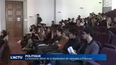 Des collégiens débattent du cannabis à Fribourg